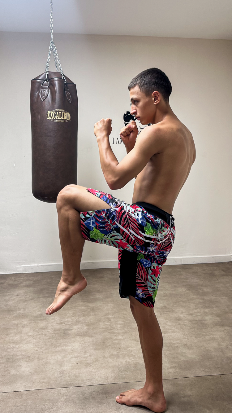 Dustin Poirier Dövüş Şortu – UFC Unrivaled MMA Şort | The Diamond