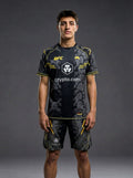 UFC Adrenaline Dövüş Forması – Yılan Deseni Siyah/Altın Jersey | Erkek