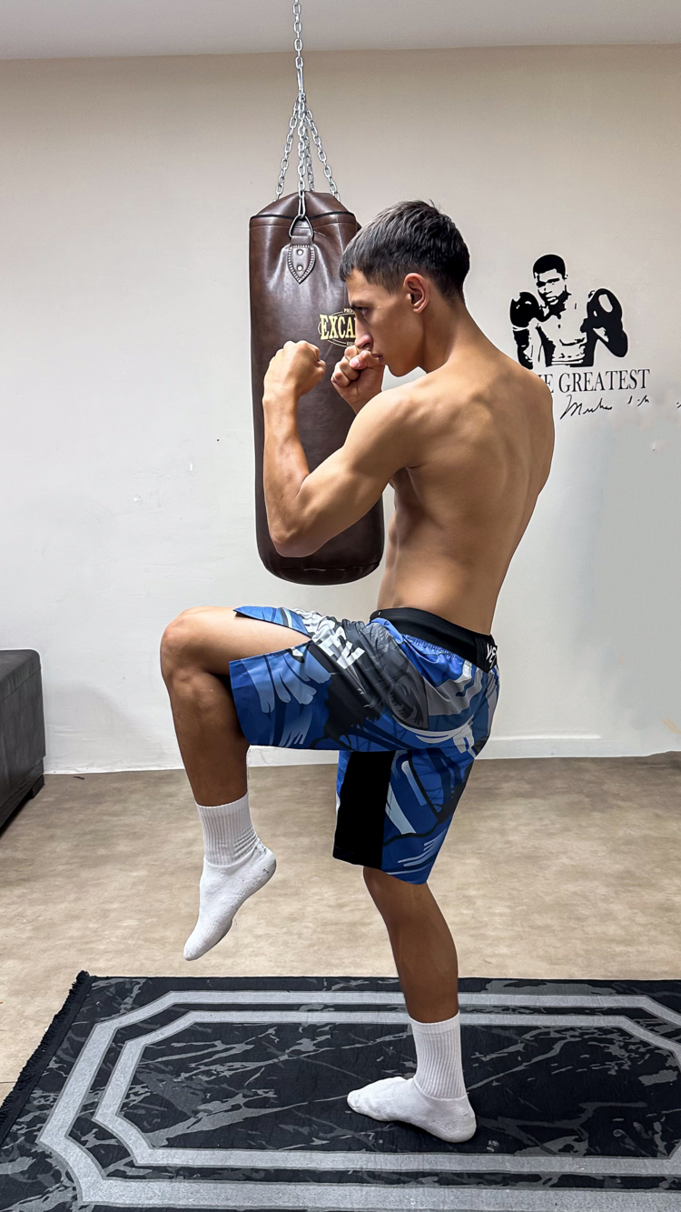 Khamzat Chimaev Dövüş Şortu – UFC Unrivaled MMA Şort | Borz