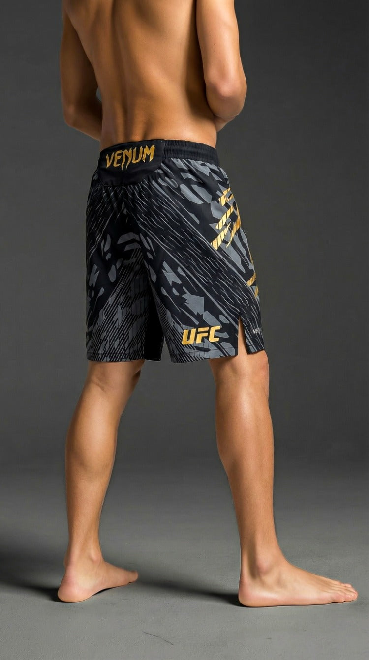 UFC Venum Fusion Dövüş Şortu – Siyah/Altın MMA Şort | Fight Night Erkek